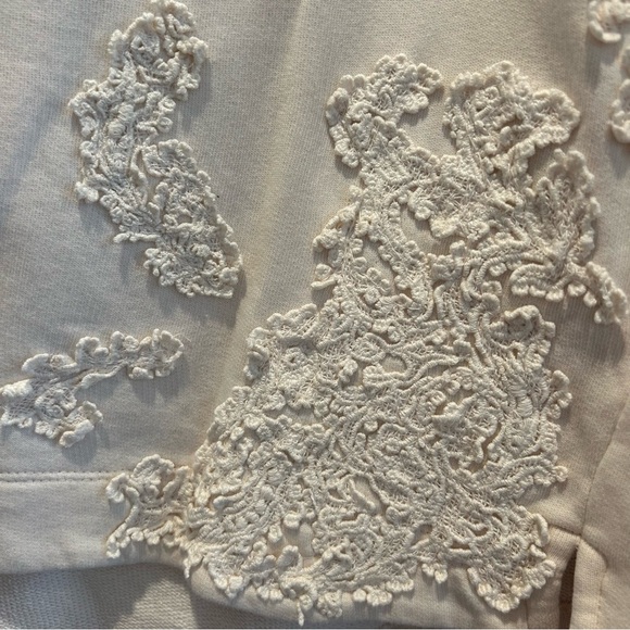 Cropped Anthropologie sweatshirt - Picture 3 of 3